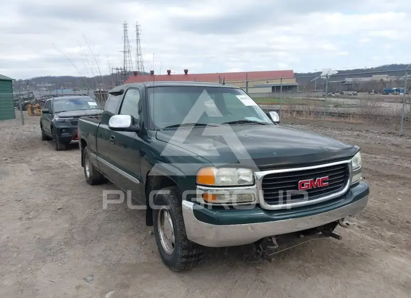 2002 GMC Sierra photo
