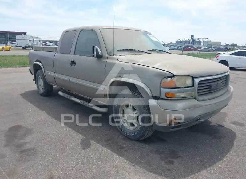 2002 GMC Sierra photo