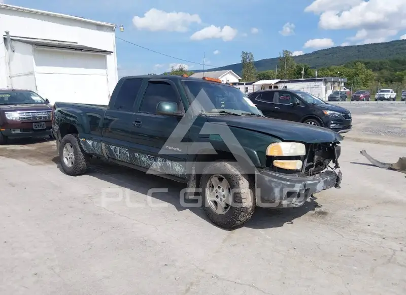 2002 GMC Sierra photo