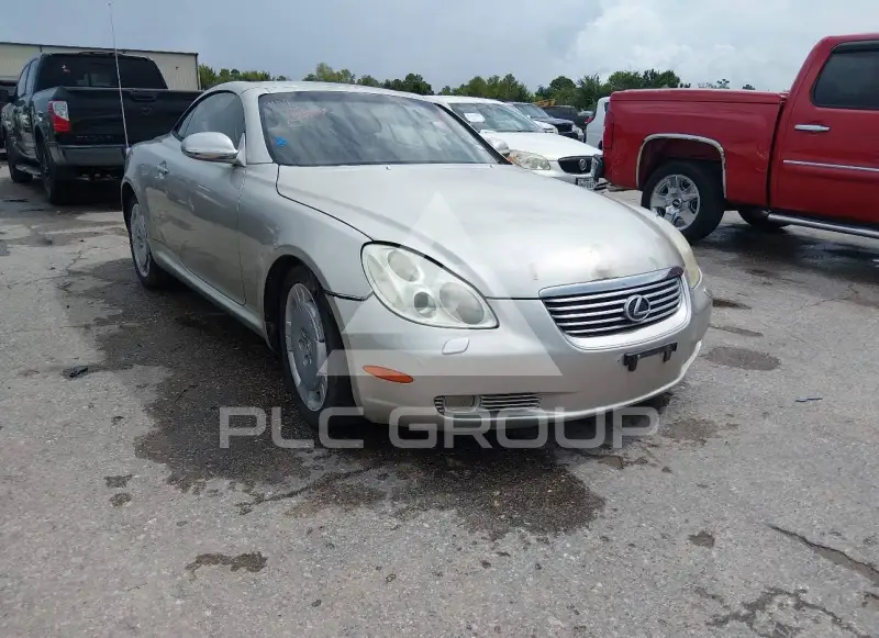 2002 Lexus SC photo
