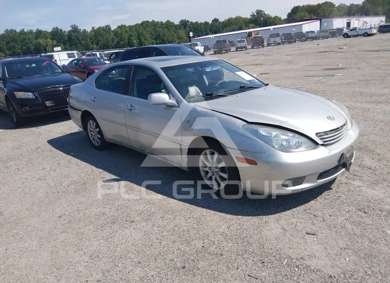 2002 Lexus ES300 photo
