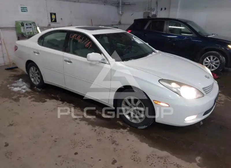 2002 Lexus ES300 photo