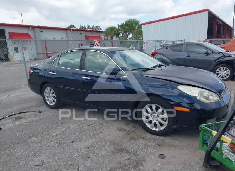 2002 Lexus ES300 photo