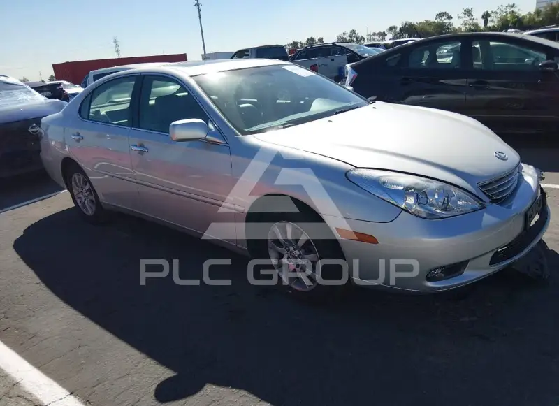 2002 Lexus ES300 photo