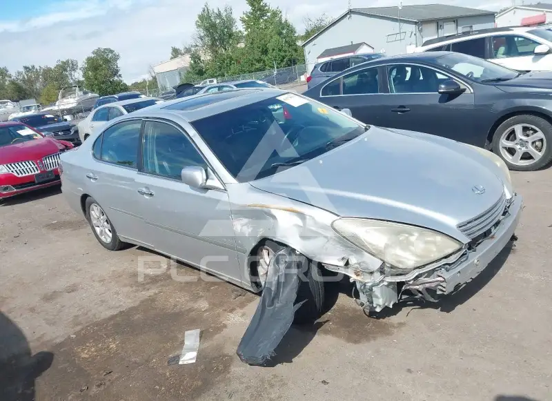 2002 Lexus ES300 photo