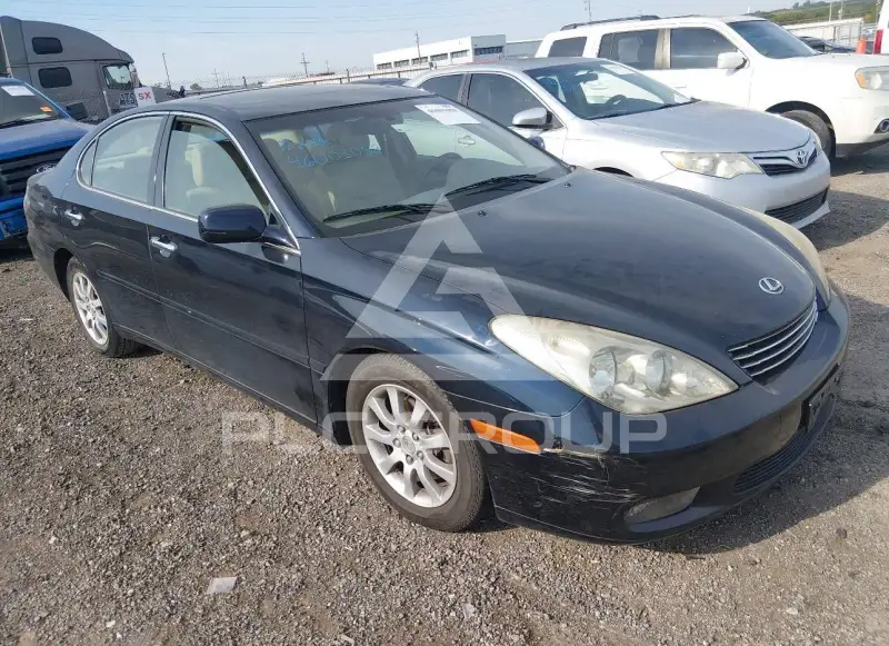 2002 Lexus ES300 photo