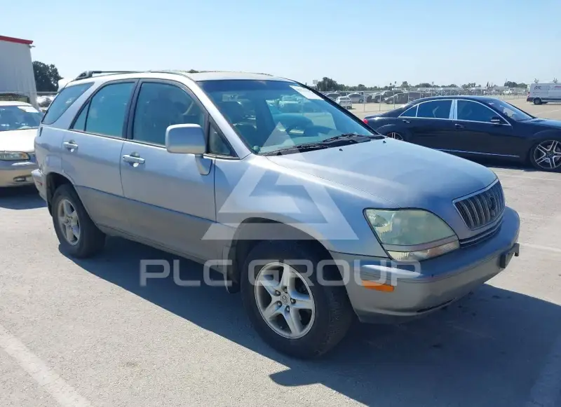 2002 Lexus RX300 photo