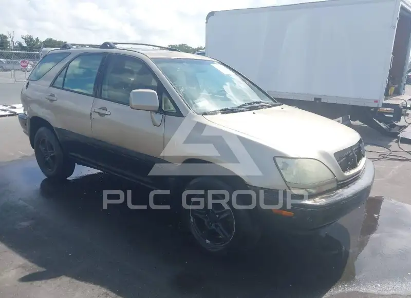 2002 Lexus RX300 photo