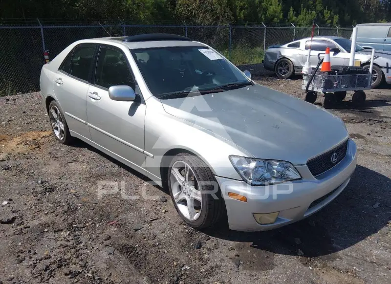 2002 Lexus IS300 photo