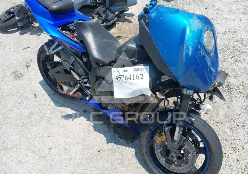 2002 Yamaha YZFR1 photo