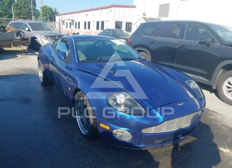 2002 Aston Martin Vanquish фото