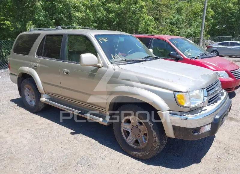 2002 Toyota 4 RUNNER photo