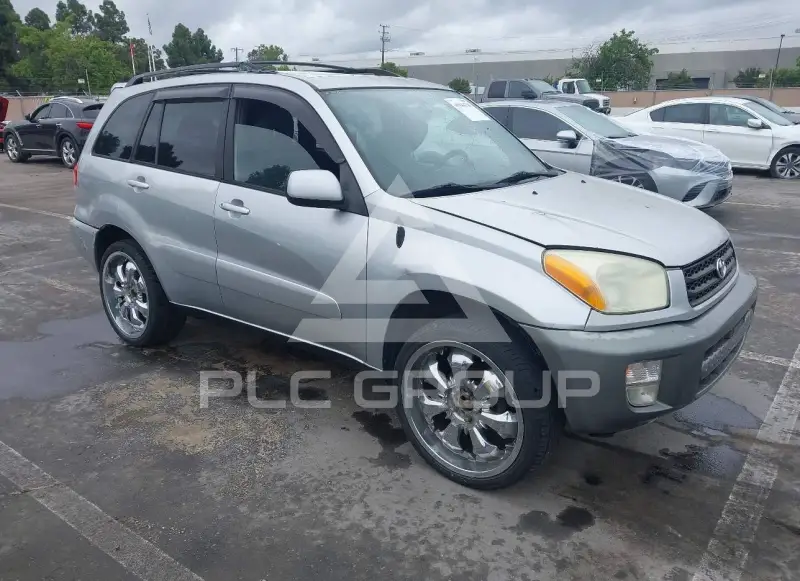 2002 Toyota RAV4 фото