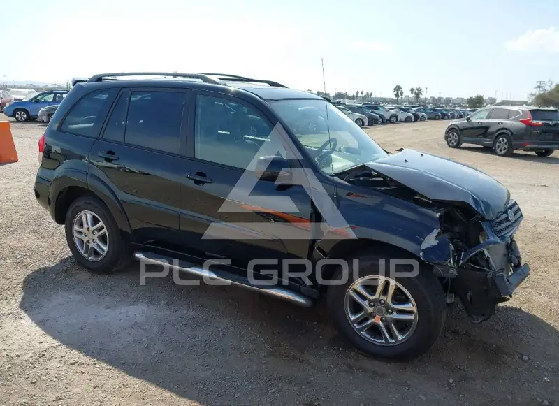 2002 Toyota RAV4 photo