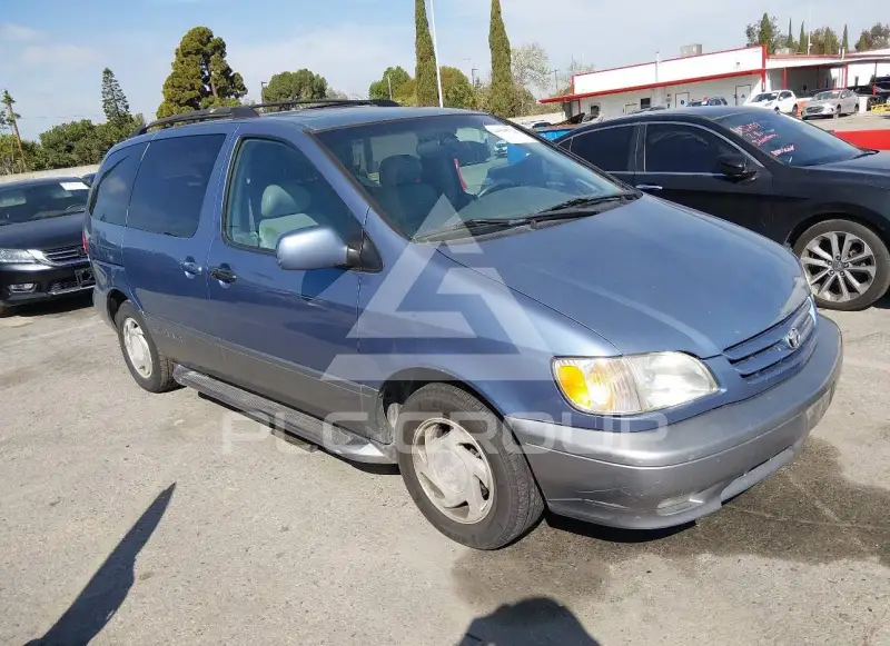 2002 Toyota SIENNA фото