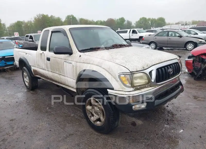 2002 Toyota TACOMA photo