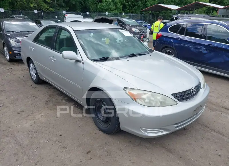 2002 Toyota CAMRY фото