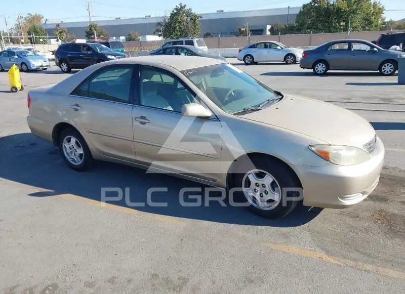 2002 Toyota CAMRY фото