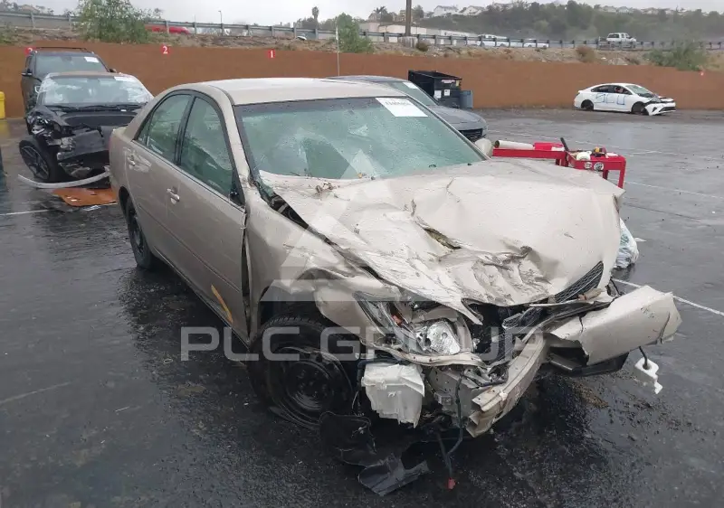 2002 Toyota CAMRY фото