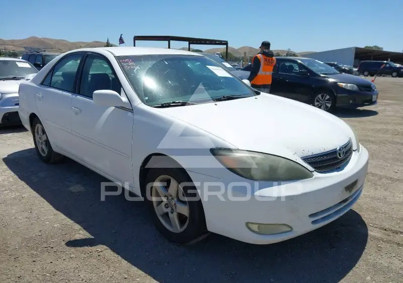 2002 Toyota CAMRY фото