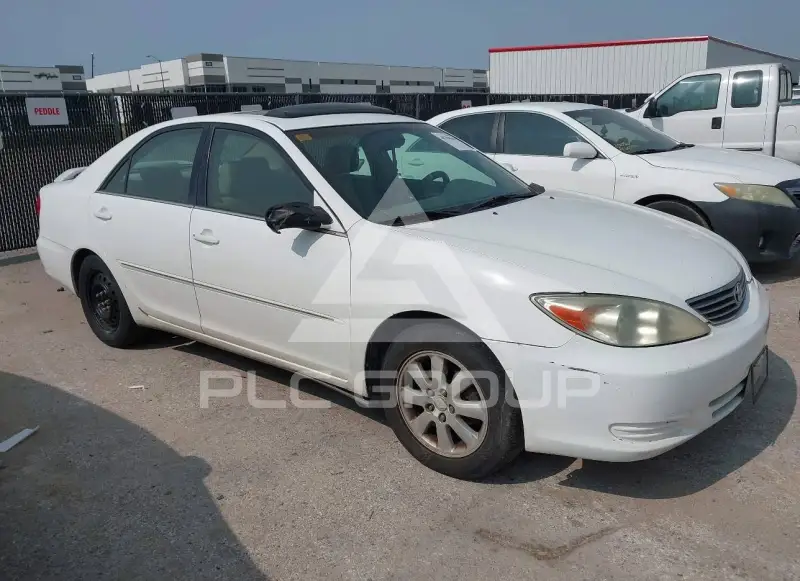 2002 Toyota CAMRY фото