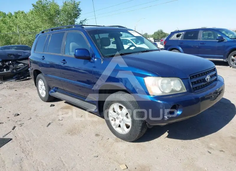 2002 Toyota Highlander photo
