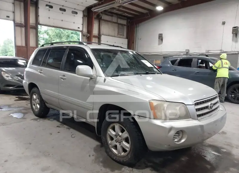 2002 Toyota Highlander photo
