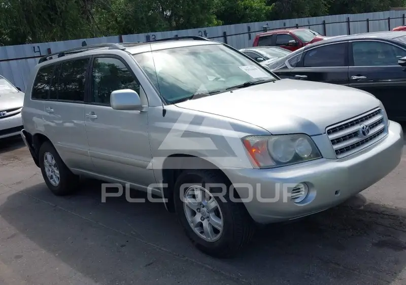 2002 Toyota Highlander photo