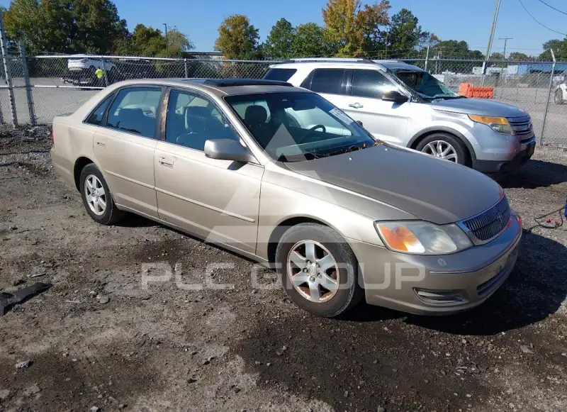 2002 Toyota AVALON photo