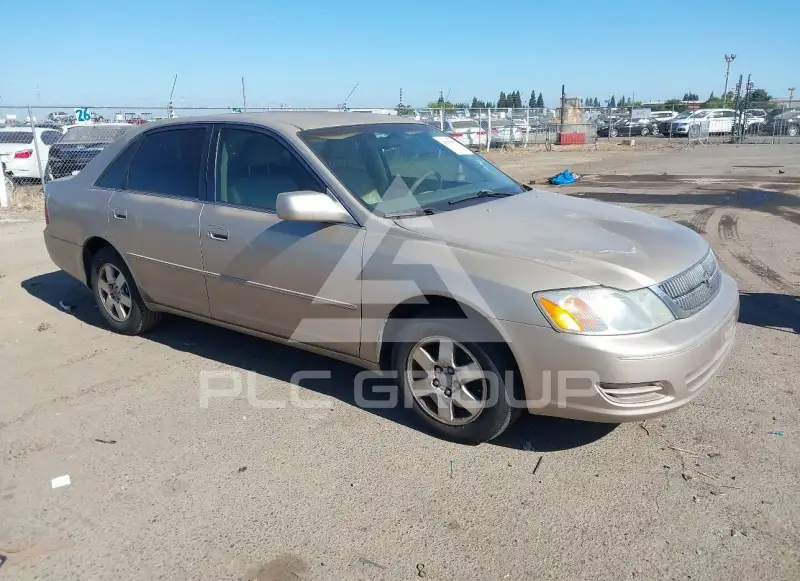 2002 Toyota AVALON фото
