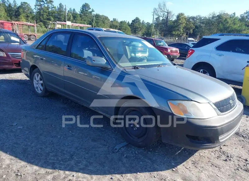 2002 Toyota AVALON photo