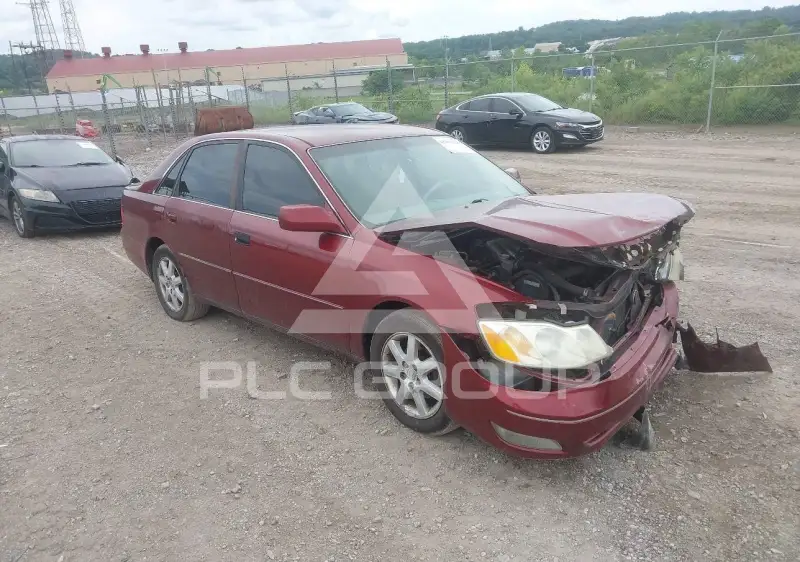 2002 Toyota AVALON photo