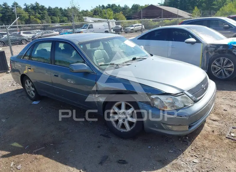 2002 Toyota AVALON фото