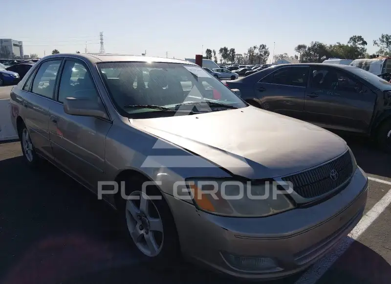 2002 Toyota AVALON фото