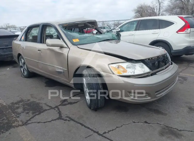 2002 Toyota AVALON photo