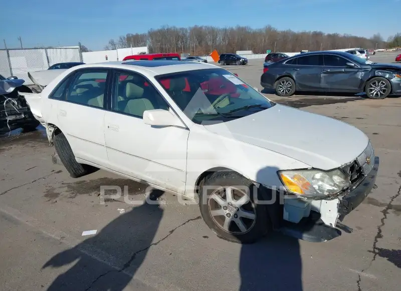 2002 Toyota AVALON фото
