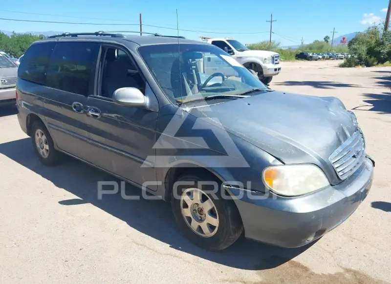 2002 KIA Sedona фото