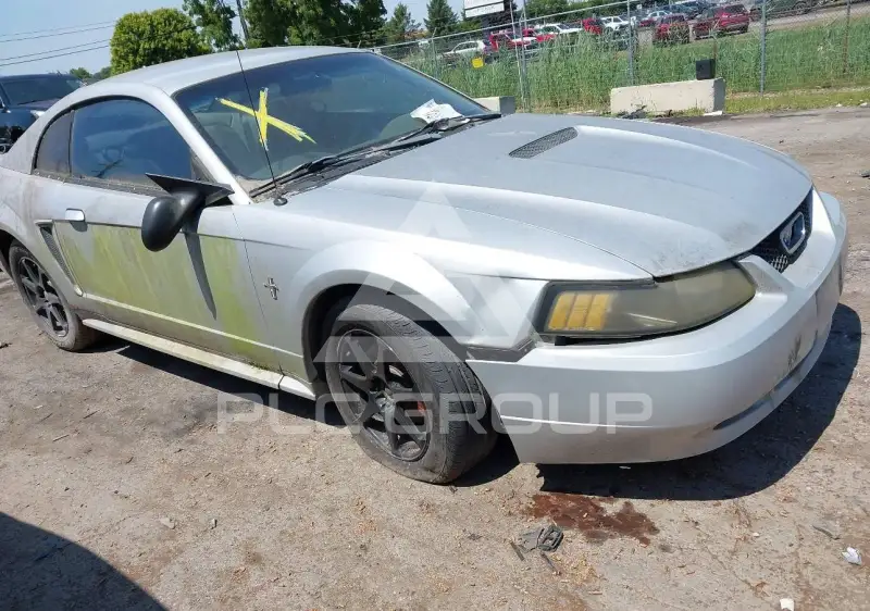 2002 Ford MUSTANG фото