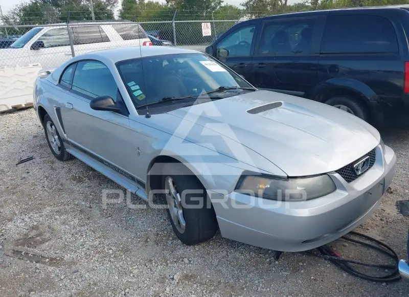 2002 Ford MUSTANG photo