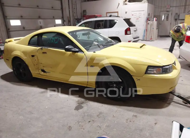 2002 Ford MUSTANG photo
