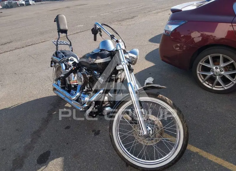 2003 Harley-Davidson FXSTD photo