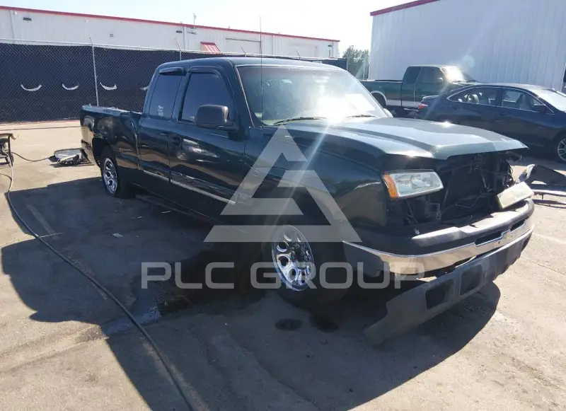 2003 Chevrolet Silverado photo