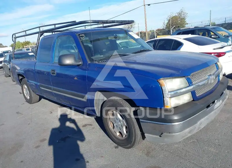 2003 Chevrolet Silverado photo