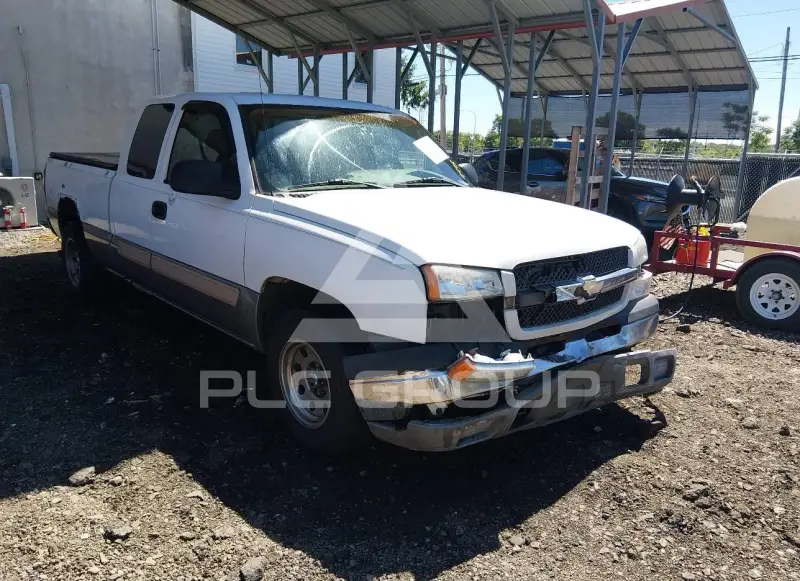 2003 Chevrolet Silverado photo