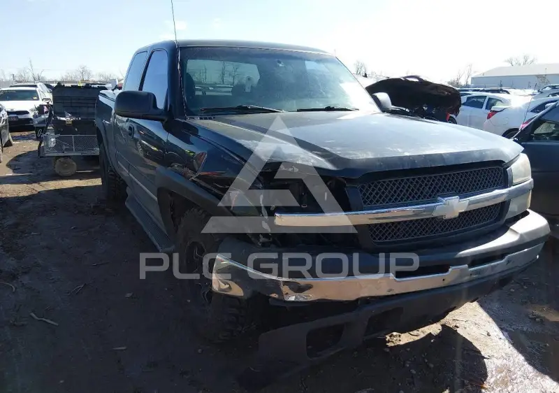 2003 Chevrolet Silverado photo