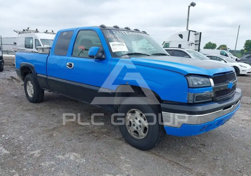 2003 Chevrolet Silverado photo