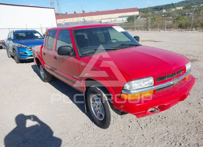 2003 Chevrolet S10 photo
