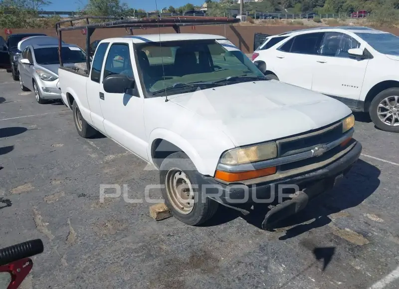 2003 Chevrolet S10 photo