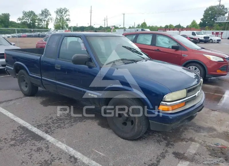 2003 Chevrolet S10 photo