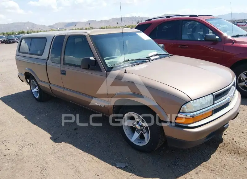 2003 Chevrolet S10 photo